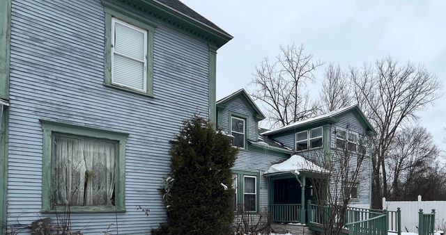 105 Main Street, Fair Haven, VT 05743