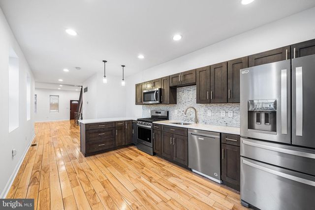 4047 GREEN ST, Philadelphia, PA 19104