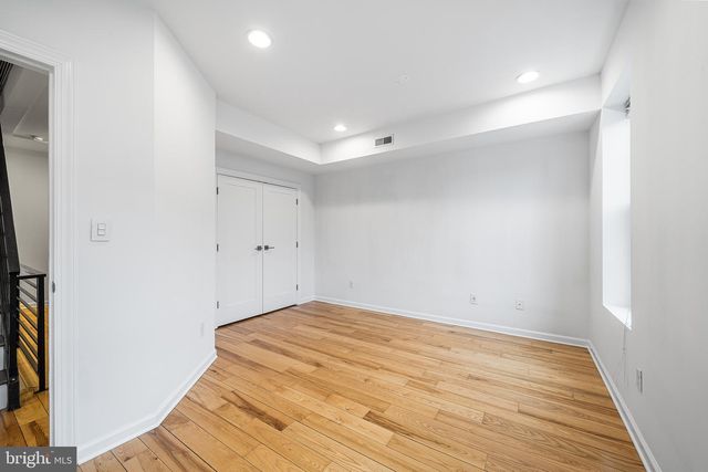 4047 GREEN ST, Philadelphia, PA 19104