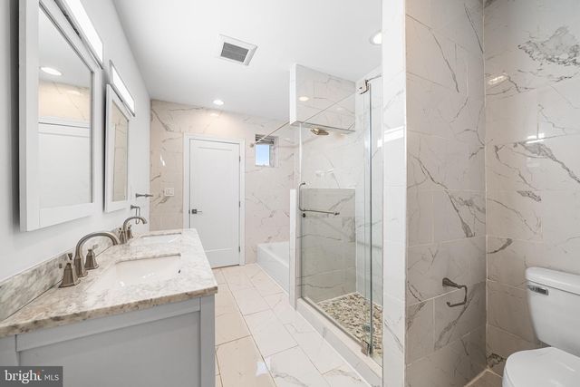 4047 GREEN ST, Philadelphia, PA 19104