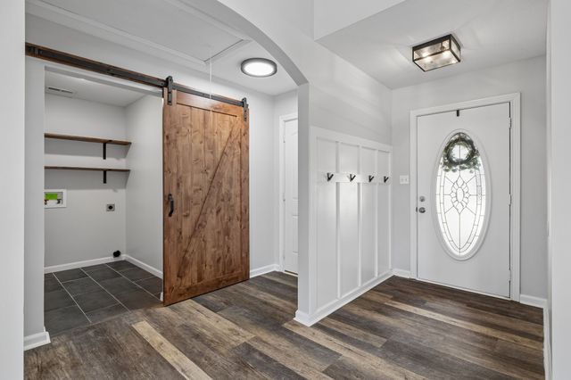 236 Azalea Dr, Oak Grove, KY 42262