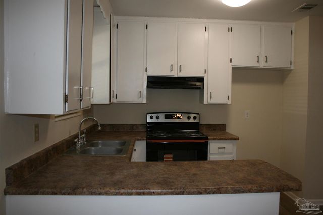 4509 Cherbourg Way, Pensacola, FL 32505