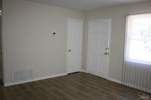 4509 Cherbourg Way, Pensacola, FL 32505