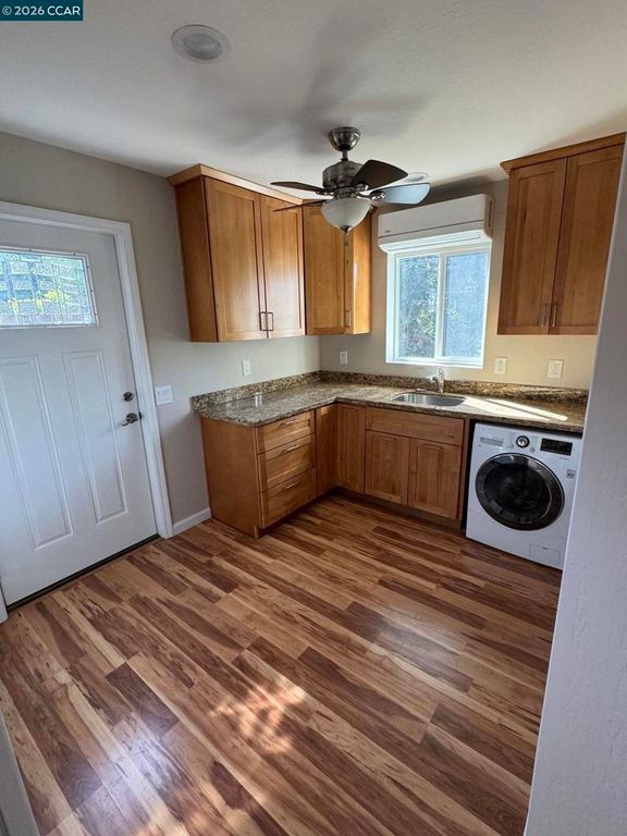 Image 13 of property listing at Address unavailable.