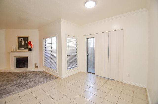 9707 Richmond Avenue 109, Houston, TX 77042