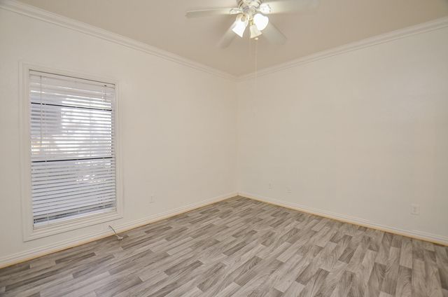 9707 Richmond Avenue 109, Houston, TX 77042