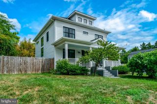 3603 9TH STREET, Arlington, VA 22204