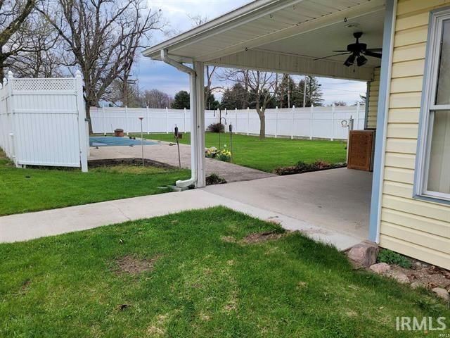 30025 County Road 20 Road, Elkhart, IN 46517