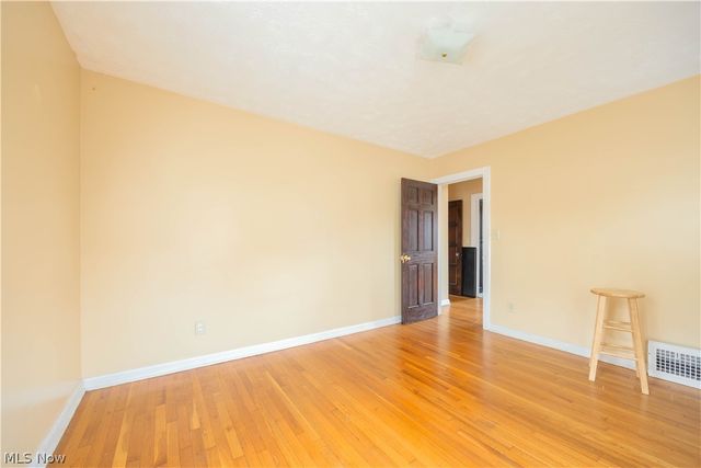 21051 S Lake Shore Boulevard, Euclid, OH 44123