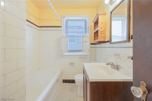 21051 S Lake Shore Boulevard, Euclid, OH 44123