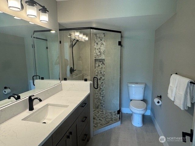 211 Village Way, Oroville, WA 98844