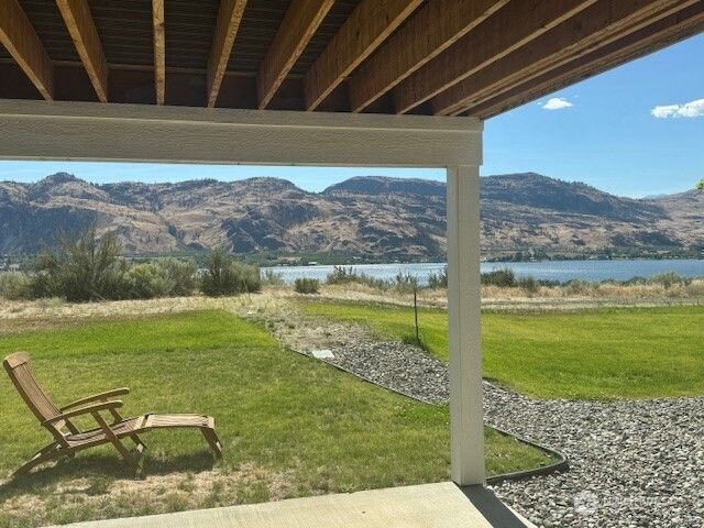 211 Village Way, Oroville, WA 98844