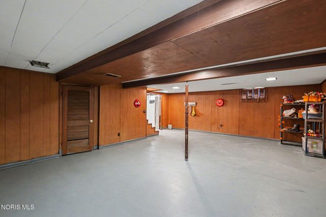 3718 Mapleway Drive, Toledo, OH 43614