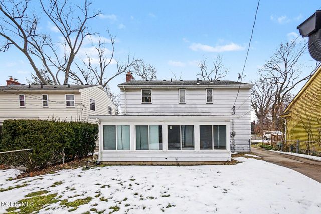 3718 Mapleway Drive, Toledo, OH 43614