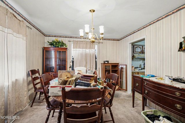 3718 Mapleway Drive, Toledo, OH 43614