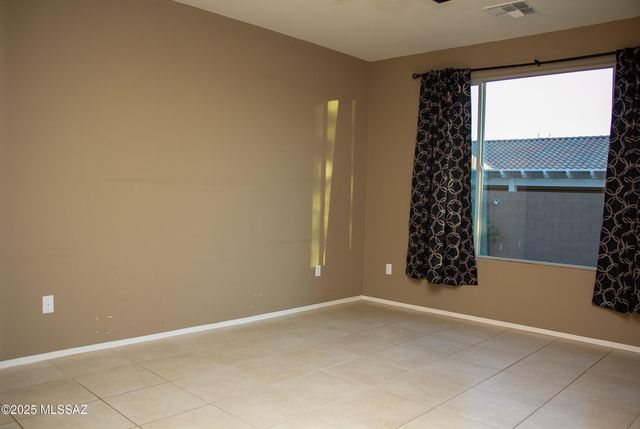 6649 W Tuckup Trail, Marana, AZ 85658