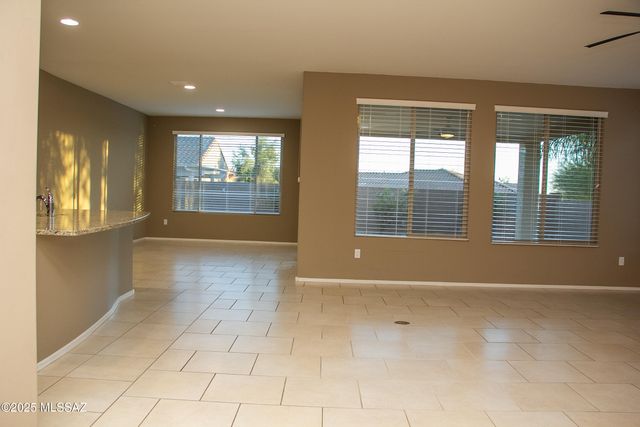 6649 W Tuckup Trail, Marana, AZ 85658