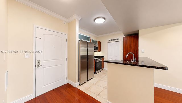 7350 SW 89th St 716S, Miami, FL 33156