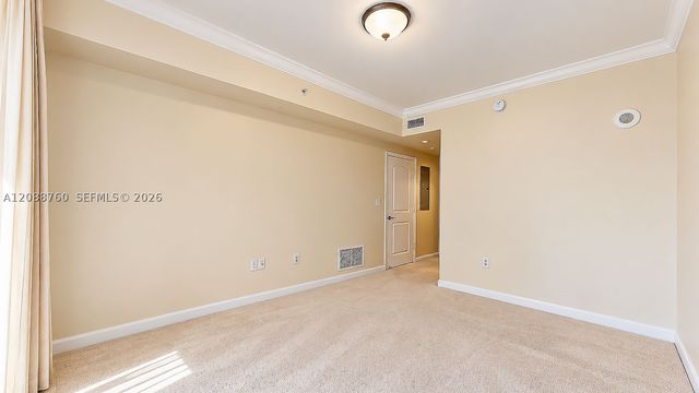 7350 SW 89th St 716S, Miami, FL 33156