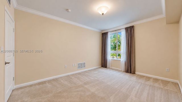 7350 SW 89th St 716S, Miami, FL 33156