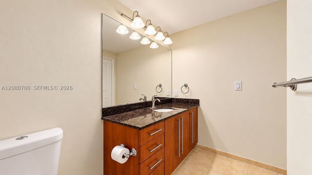7350 SW 89th St 716S, Miami, FL 33156