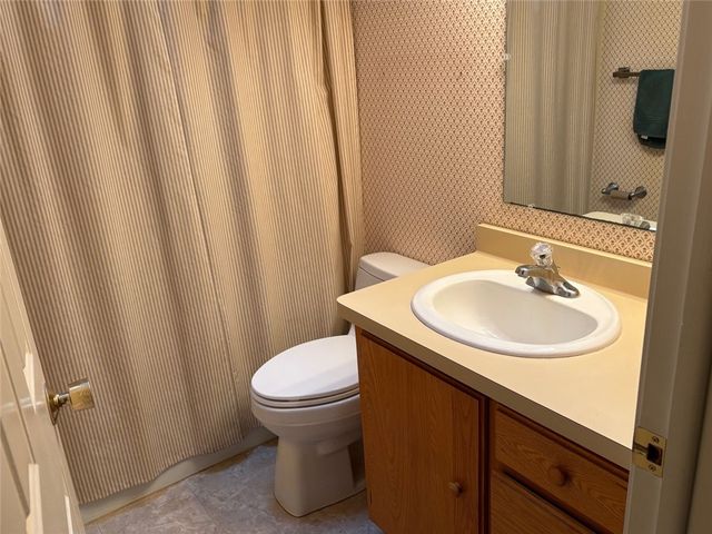 1010 Strong Road, Victor, NY 14564