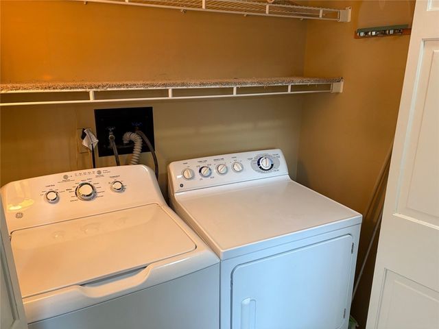 1010 Strong Road, Victor, NY 14564