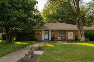 5015 Ashbrook Road, Dallas, TX 75227