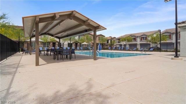 7232 North Decatur Boulevard 1, Las Vegas, NV 89131