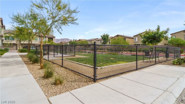 7232 North Decatur Boulevard 1, Las Vegas, NV 89131