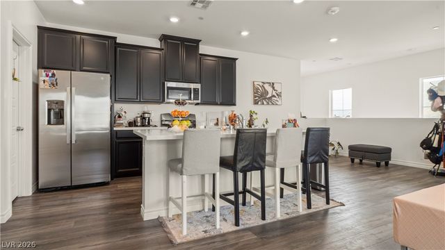 7232 North Decatur Boulevard 1, Las Vegas, NV 89131