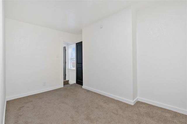 310 5th Ave, Rankin, PA 15104