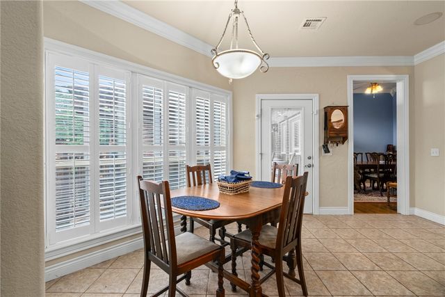 2908 Cortney Circle, Siloam Springs, AR 72761