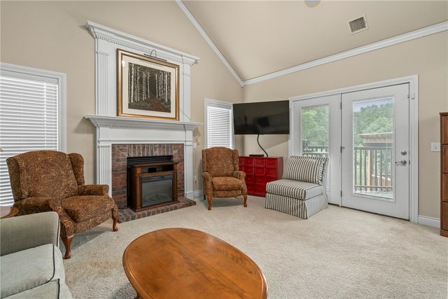2908 Cortney Circle, Siloam Springs, AR 72761