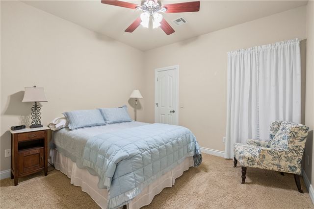 2908 Cortney Circle, Siloam Springs, AR 72761