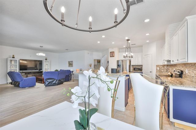 10039 SMARTY JONES DRIVE, Ruskin, FL 33573