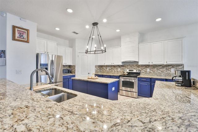 10039 SMARTY JONES DRIVE, Ruskin, FL 33573