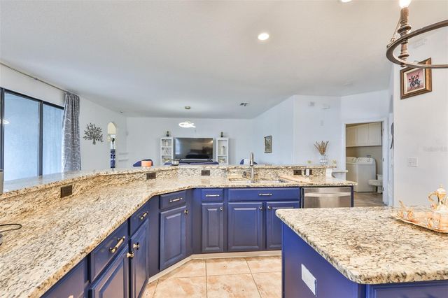 10039 SMARTY JONES DRIVE, Ruskin, FL 33573