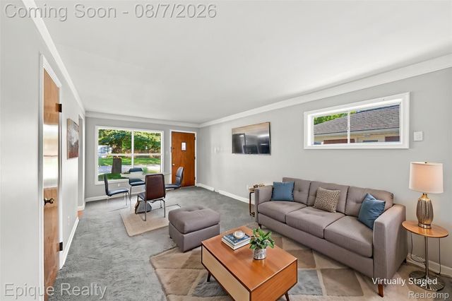 14589 Helen Street, Southgate, MI 48195