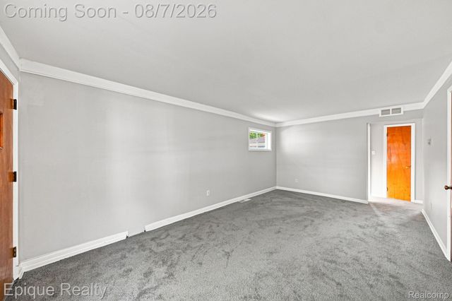 14589 Helen Street, Southgate, MI 48195