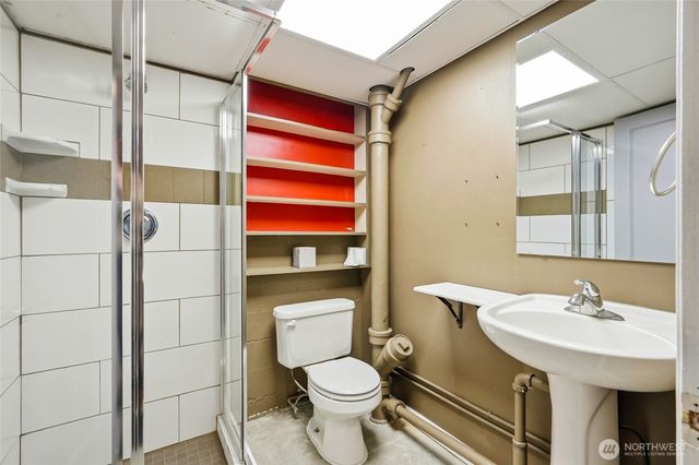 7203 Olympic Drive, Everett, WA 98203