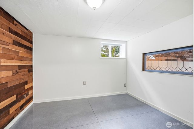 7203 Olympic Drive, Everett, WA 98203