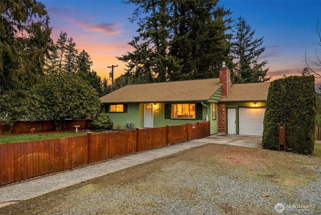 7203 Olympic Drive, Everett, WA 98203