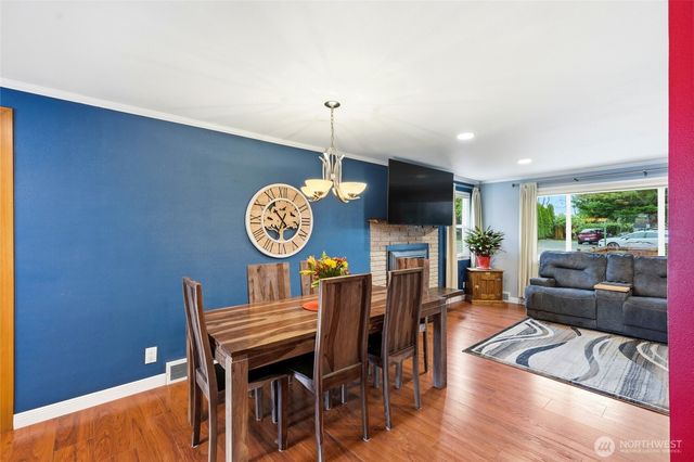 7203 Olympic Drive, Everett, WA 98203