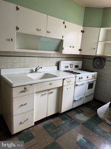 4729 LANSING ST, Philadelphia, PA 19136