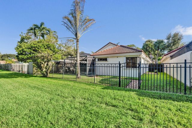 9361 NW 18TH Drive, Plantation, FL 33322