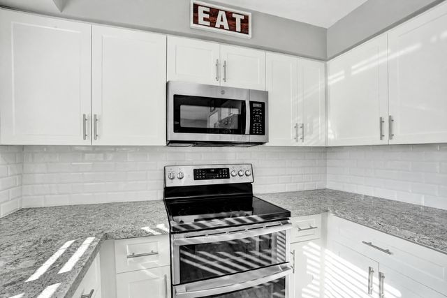 9361 NW 18TH Drive, Plantation, FL 33322