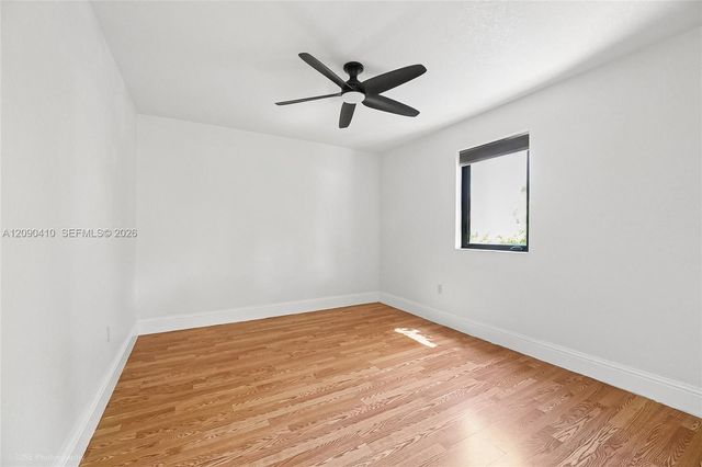 944 SW 10th Avenue, Miami, FL 33130
