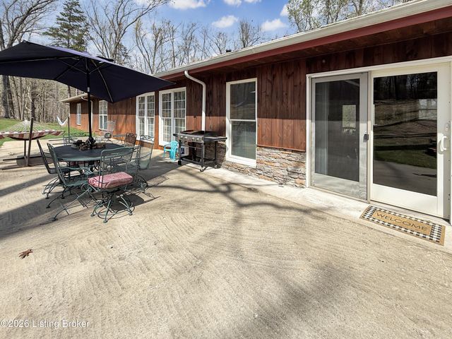 850 Cedar Hill Dr, Elizabethtown, KY 42701