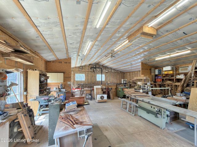 850 Cedar Hill Dr, Elizabethtown, KY 42701